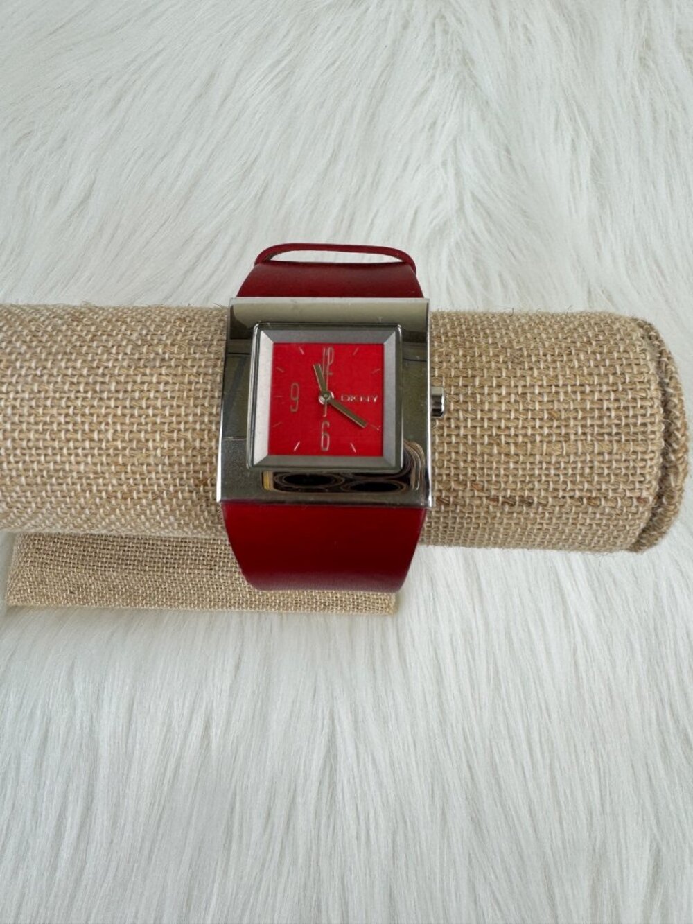 DKNY NY-4078 Solid Stainless Steel Quartz Analog Women's Watch *Needs Battery*